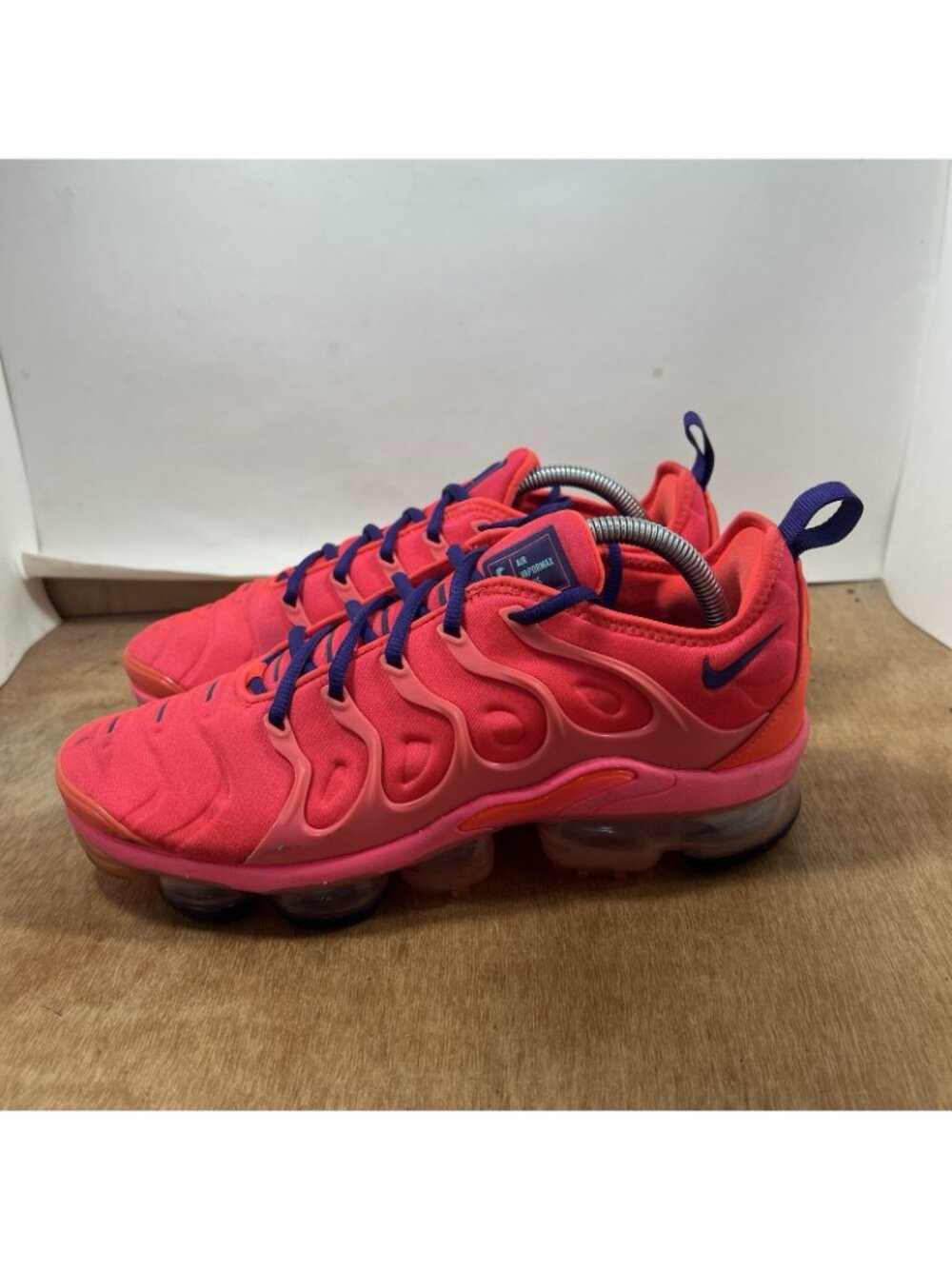 Nike Air Vapormax Plus Shoes Womens Size 10 Pink Running Sneakers CU4907-600